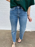 Lovervet Ankle Straight Jeans